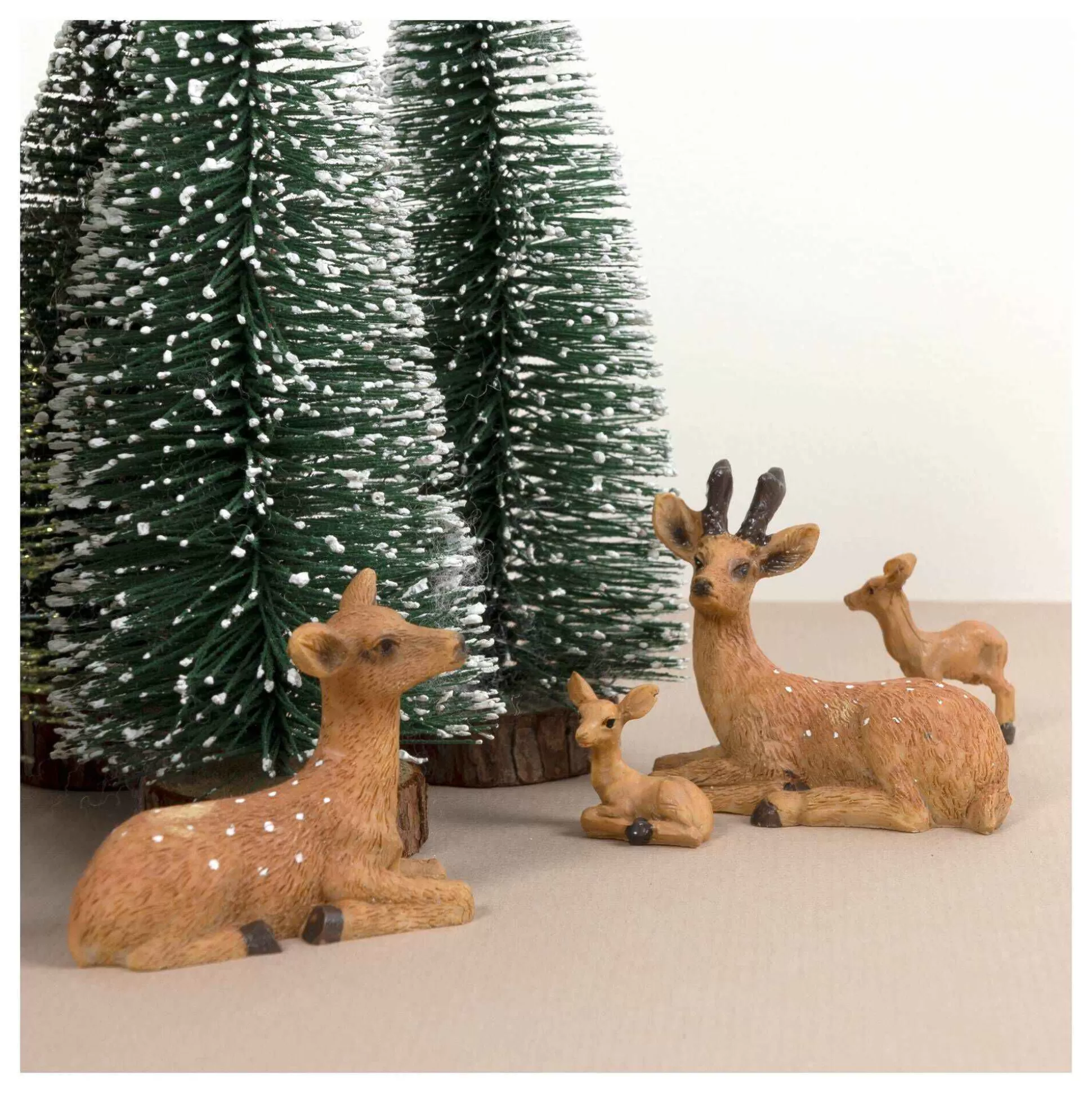 Christmas Deer Resin Decorations 4 Pack-Hobbycraft Online